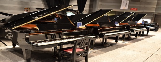 ===z=== *理想のピアノ！きっと見つかる！ 7月6日（金）～8日（日）の3日間、福岡天神イムズホールにてピアノの祭典「ピアノフェスタ2018」が開催されます！]] 会場には、国内外の中古・新品のアップライトピアノ、グランドピアノ、そして電子ピアノを多数展示いたします。普段はお店に展示していない […]