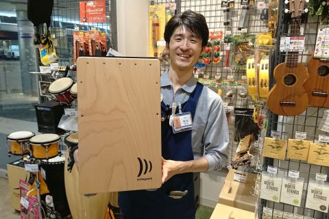 スタッフ写真 ドラム・アンプ担当 荒木