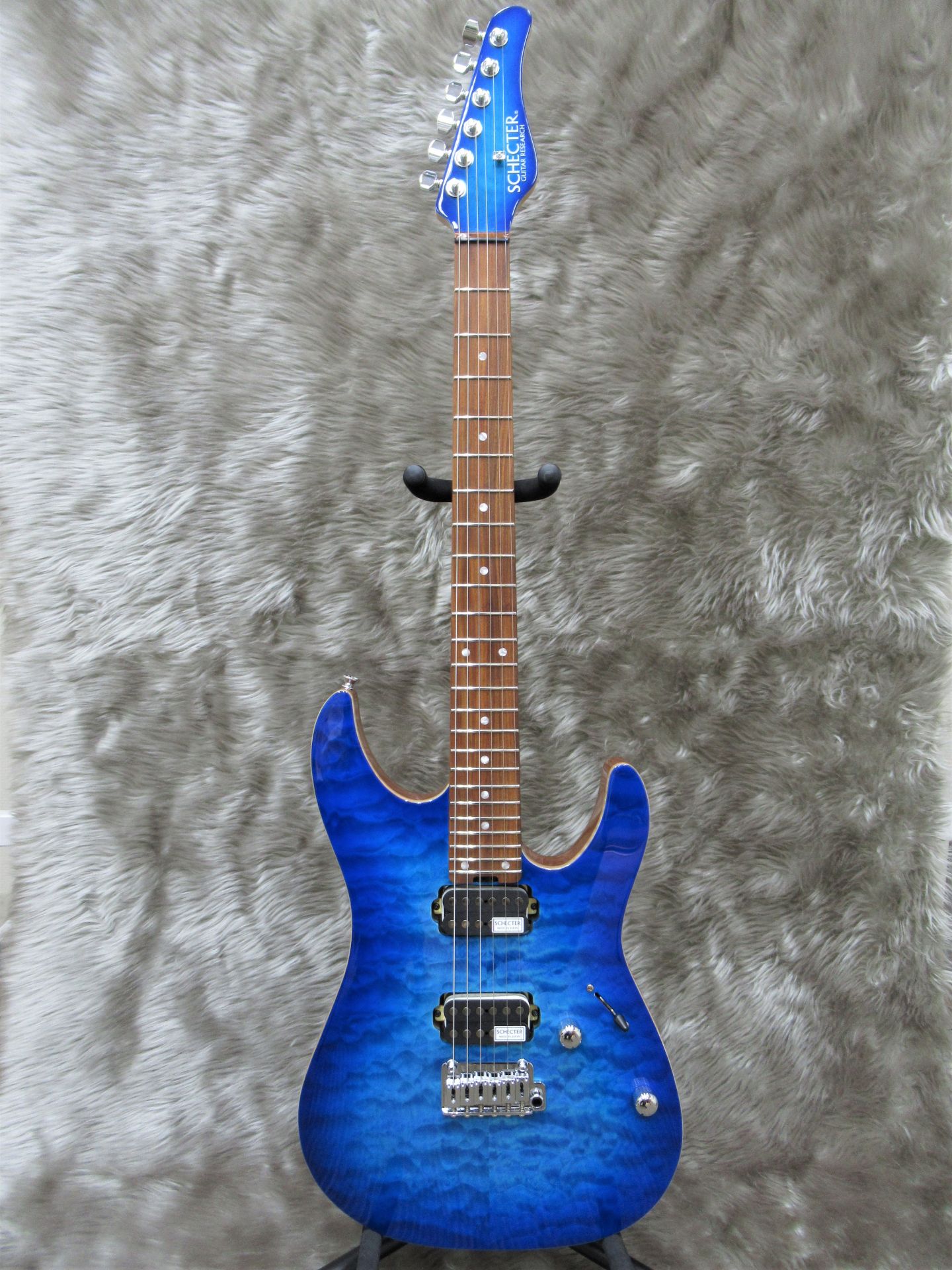 SCHECTER NV-4-24-KLM/PF