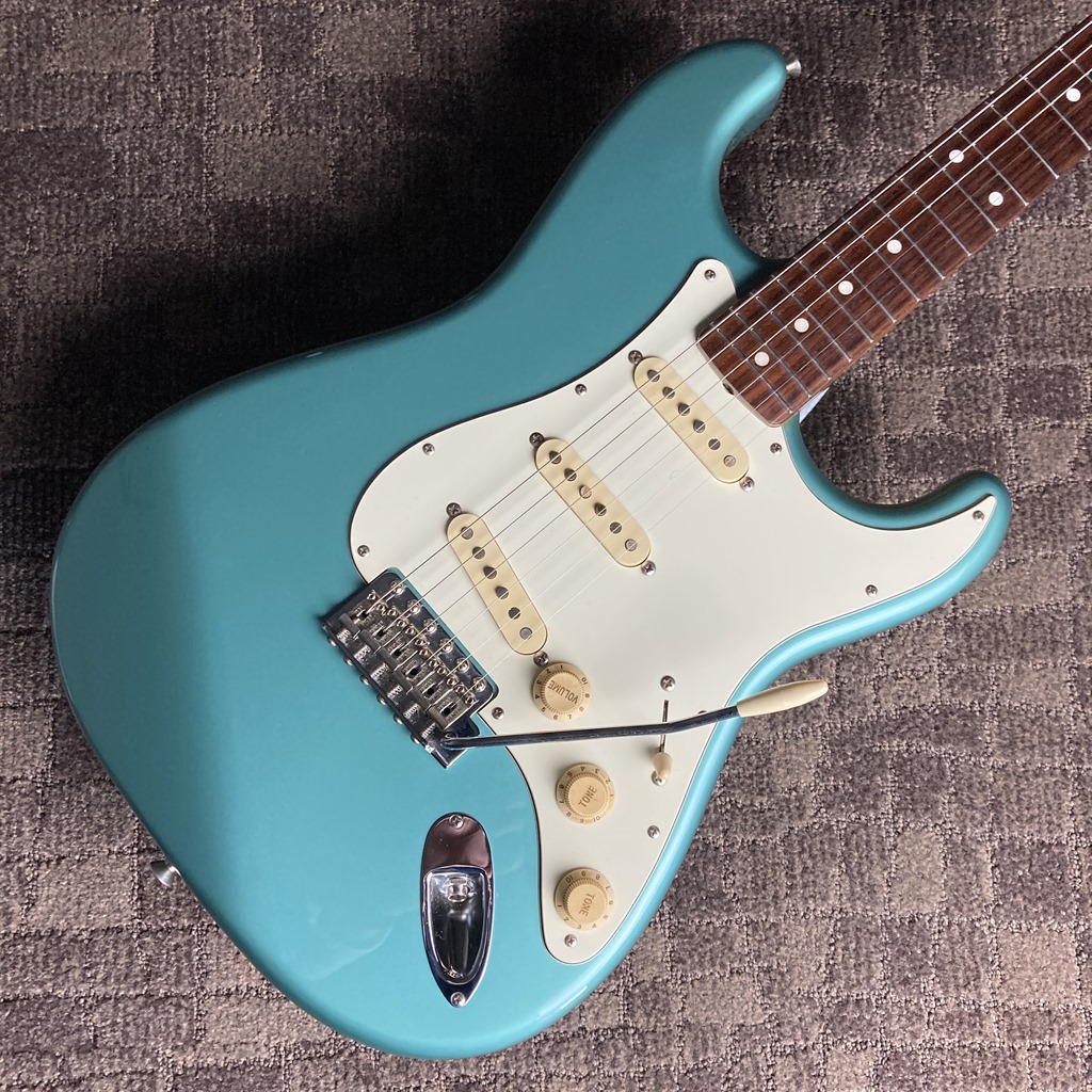 エレキギターFender Japan / ST62