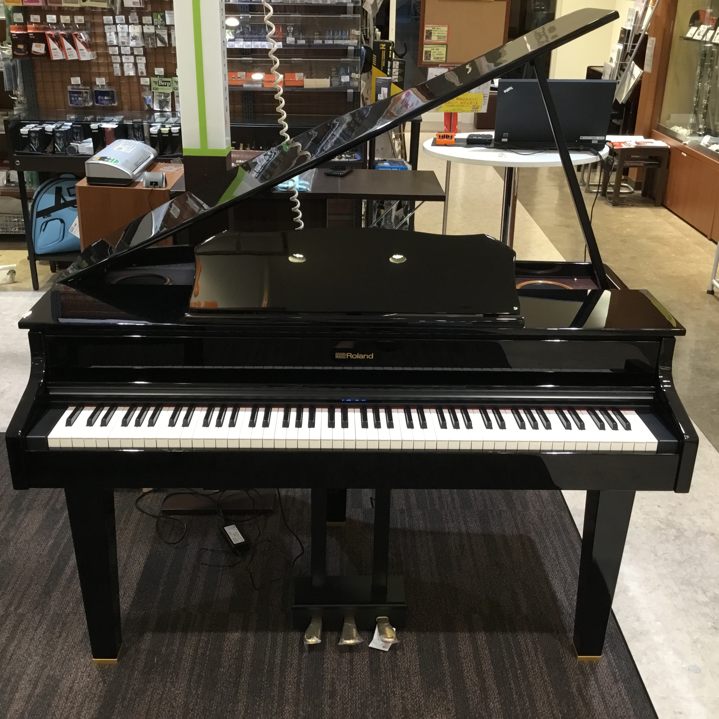 【中古電子ピアノ】グランド型電子ピアノRoland/GP607が入荷しました！