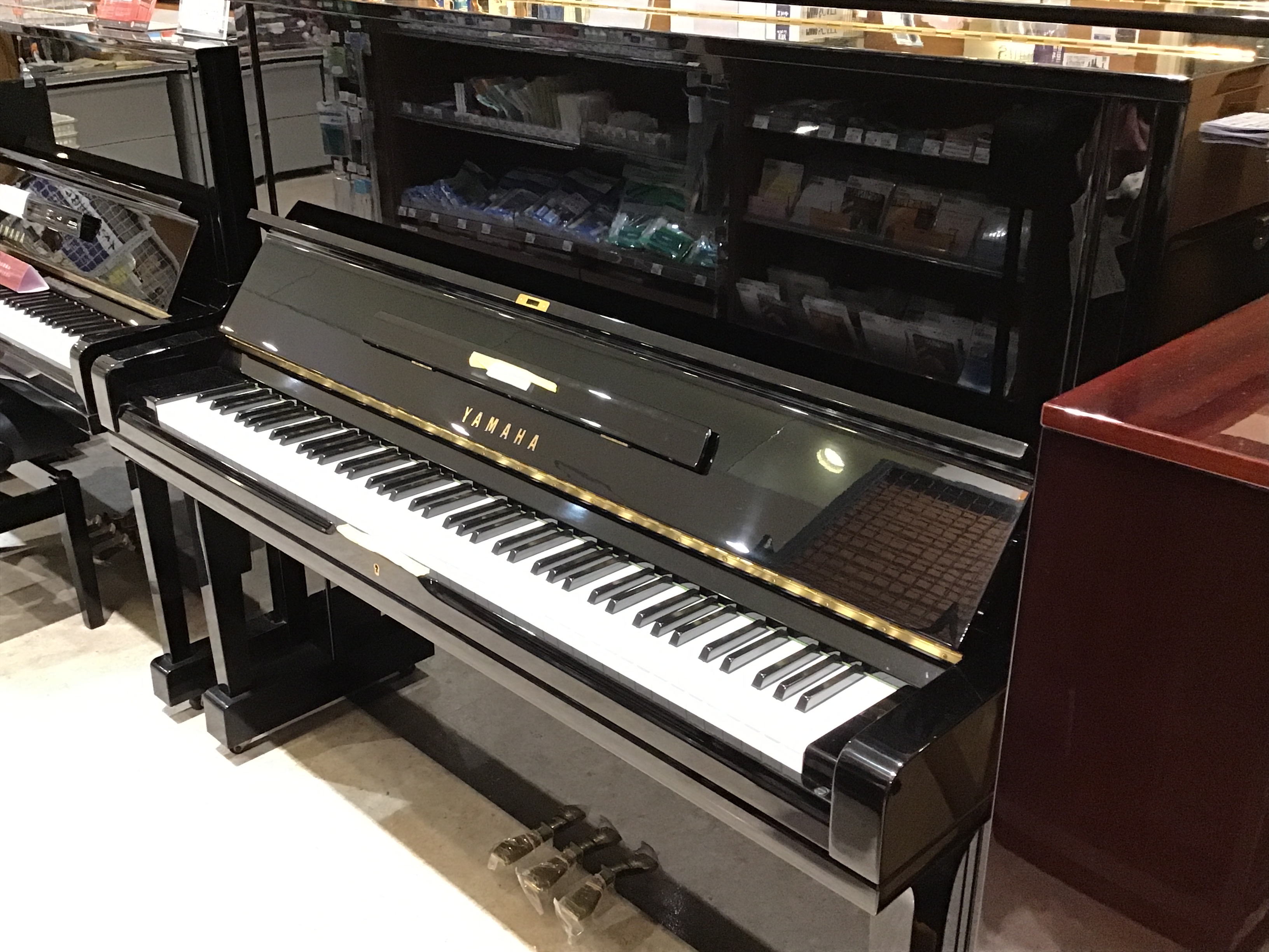 中古アップライトピアノU3A（1984年製）