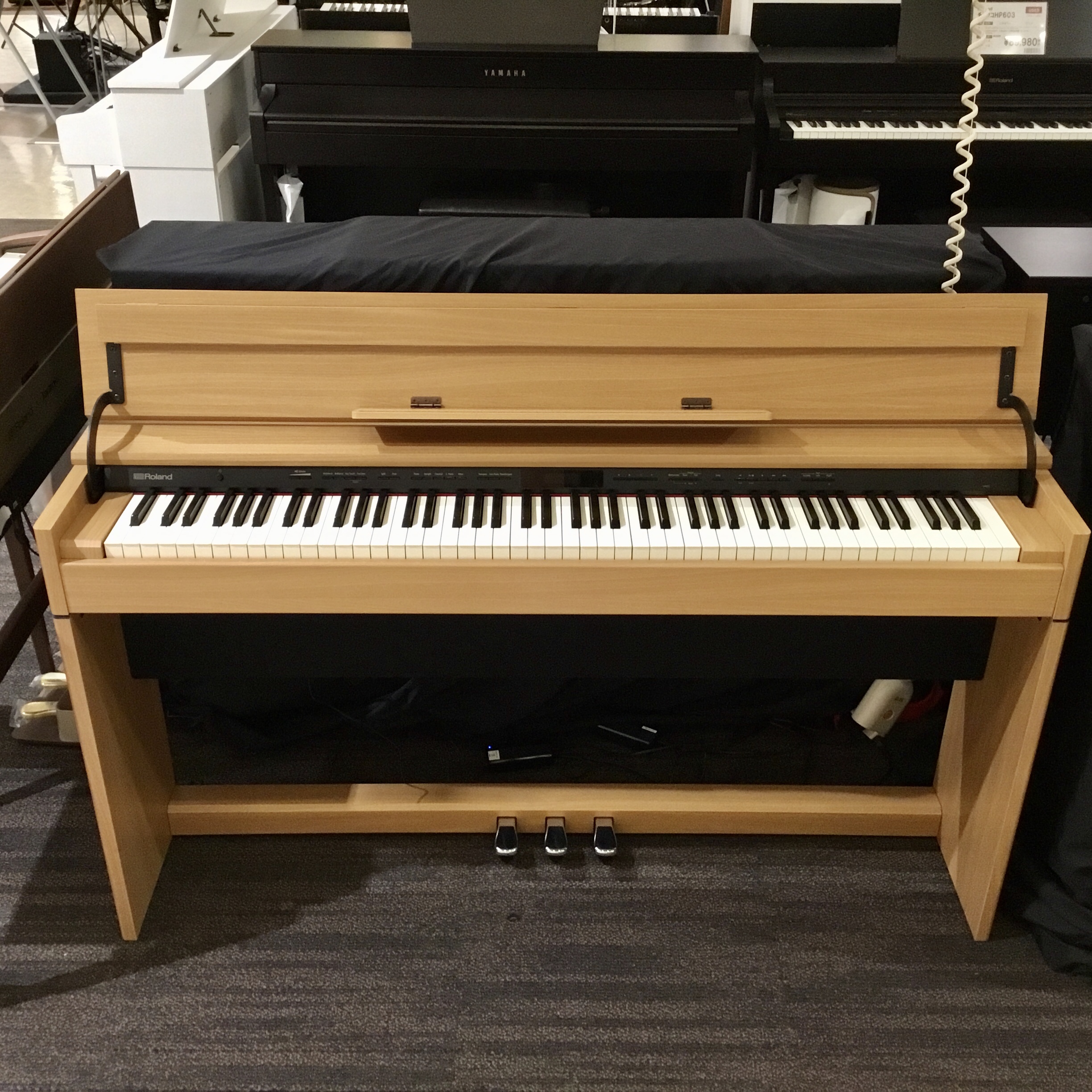 年末年始大決算 Roland ローランド LX-7GP デジタルピアノ 電子ピアノ キャビネットタイプ 側面あり