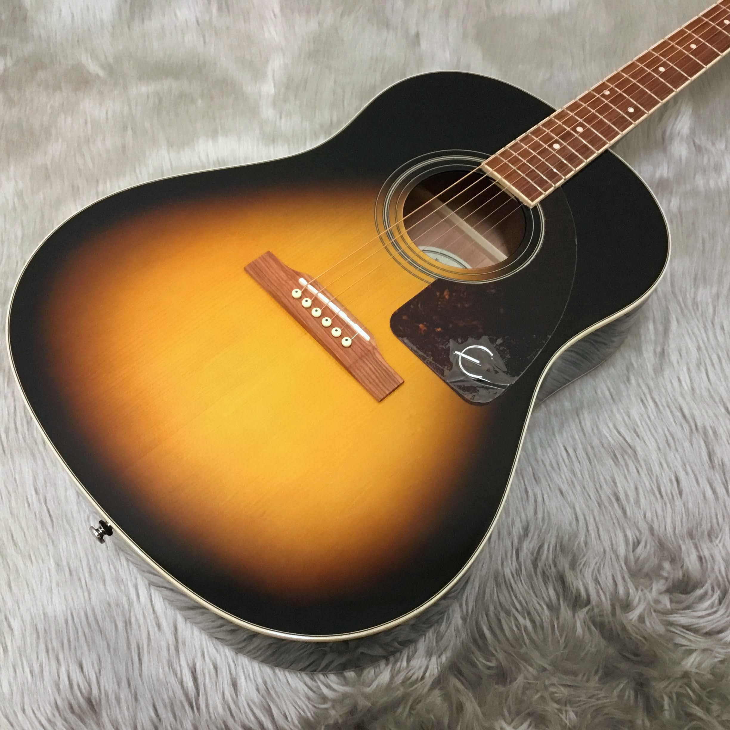 EpiphoneJ-45 Studio Epiphone