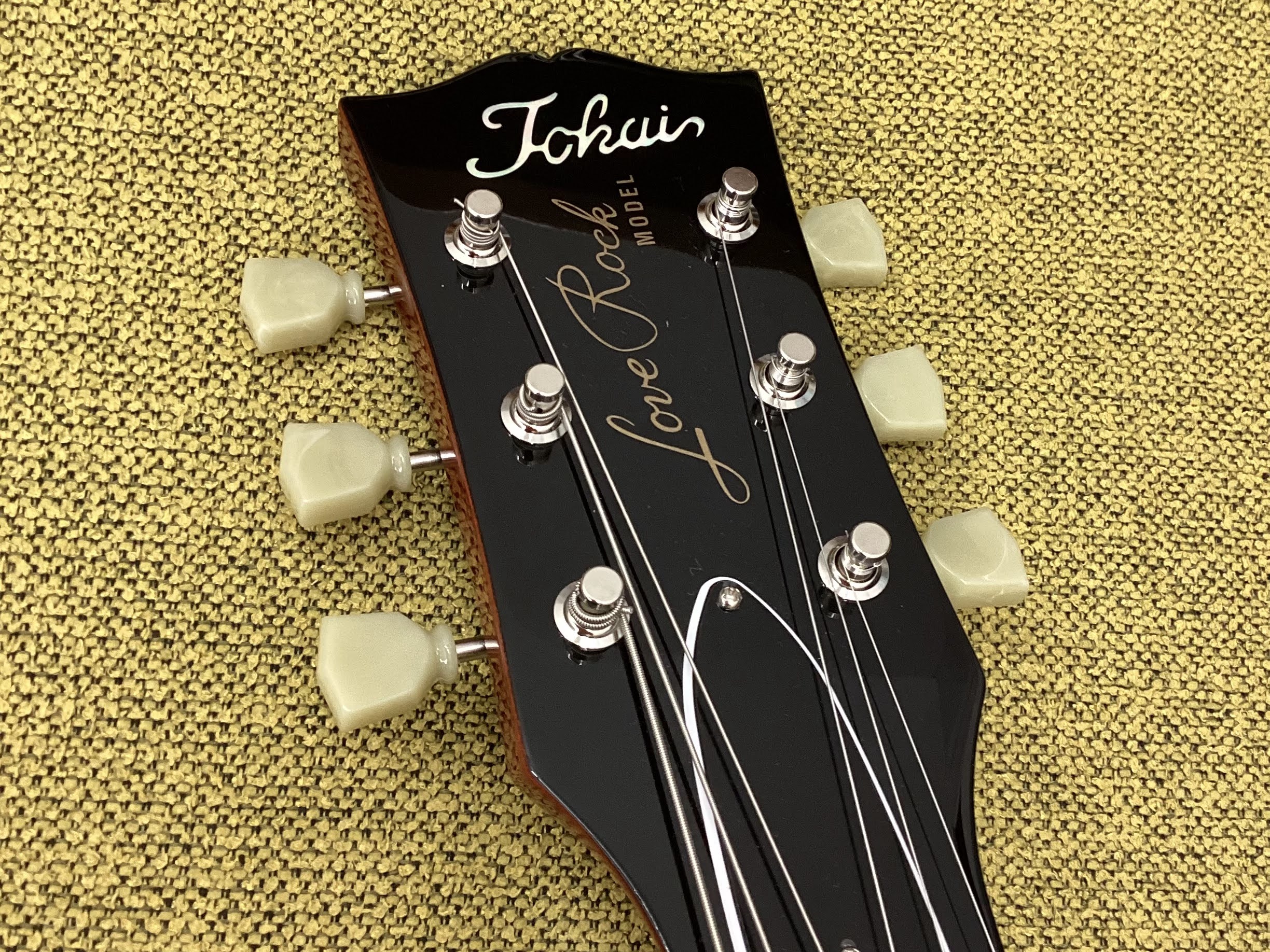 CONTENTS実機を見て感じる、考えるエレキギターTOKAI LS-101TOKAI LS-101　ボディTOKAI LS-101　ネックTOKAI LS-101　を見て、感じる、考えたこと実機を見て感じる、考えるエレキギター こんにちは！島村楽器ららぽーと甲子園店のギター上級アドバイザー新居と申 […]