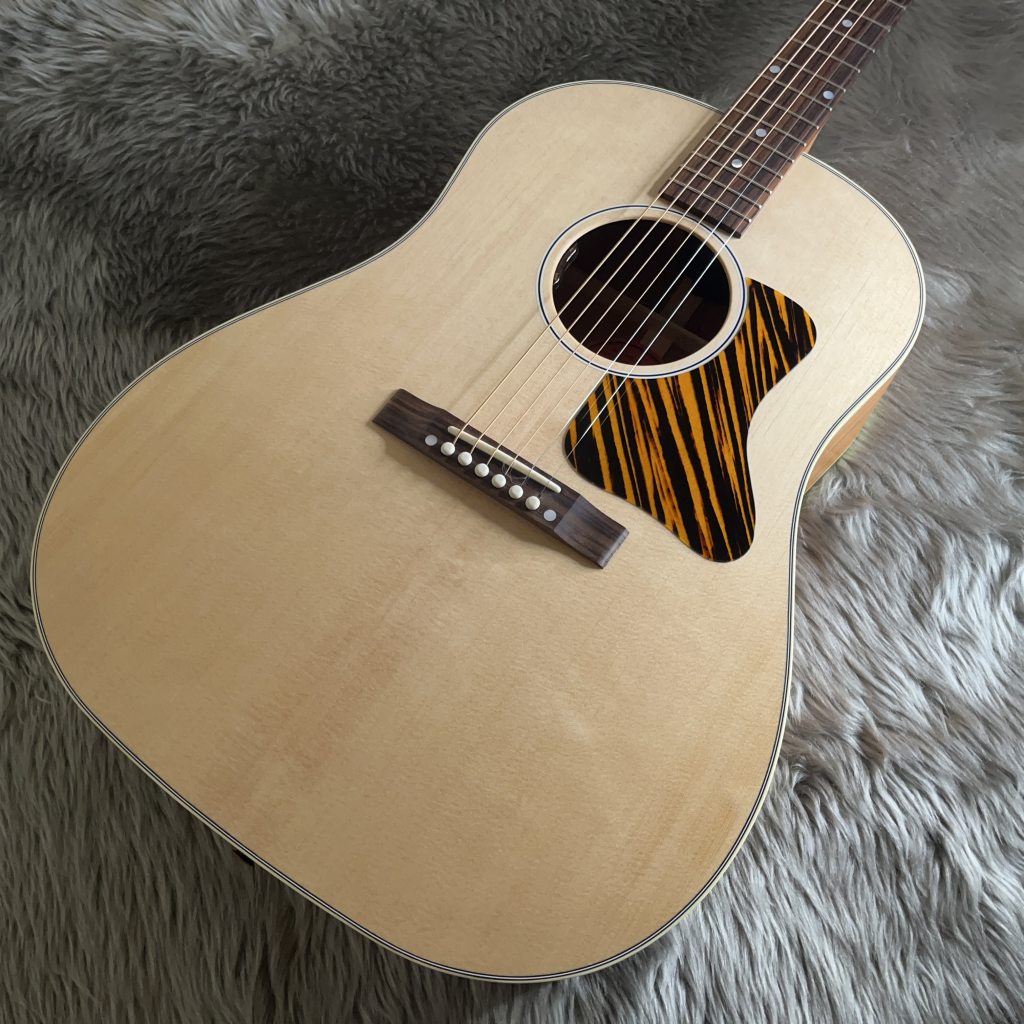 Gibson エレアコギターJ-35 Faded 30s