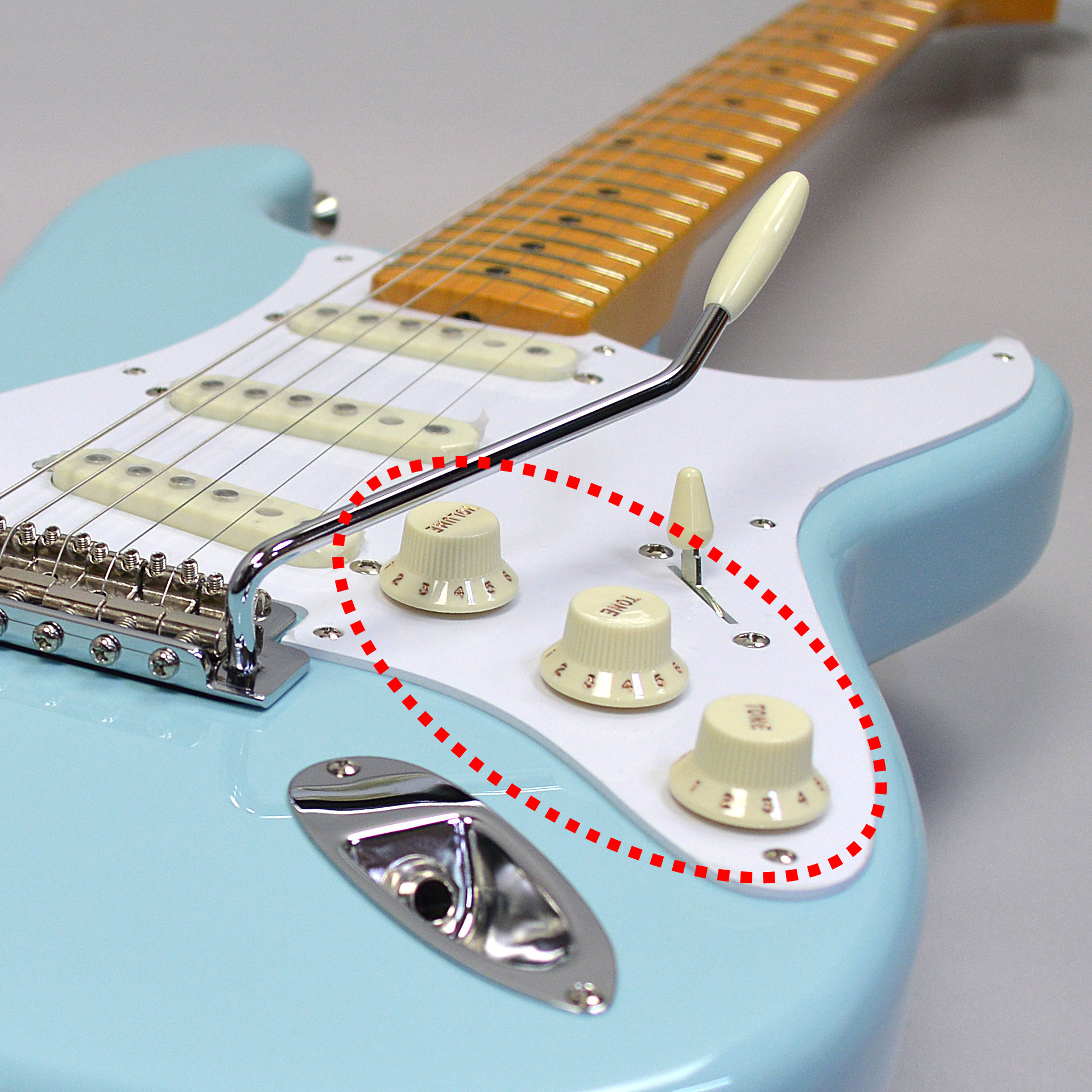 大人気新品 ☆新機能搭載 RAYFIELD社 ストラトキャスター - エレキ ...