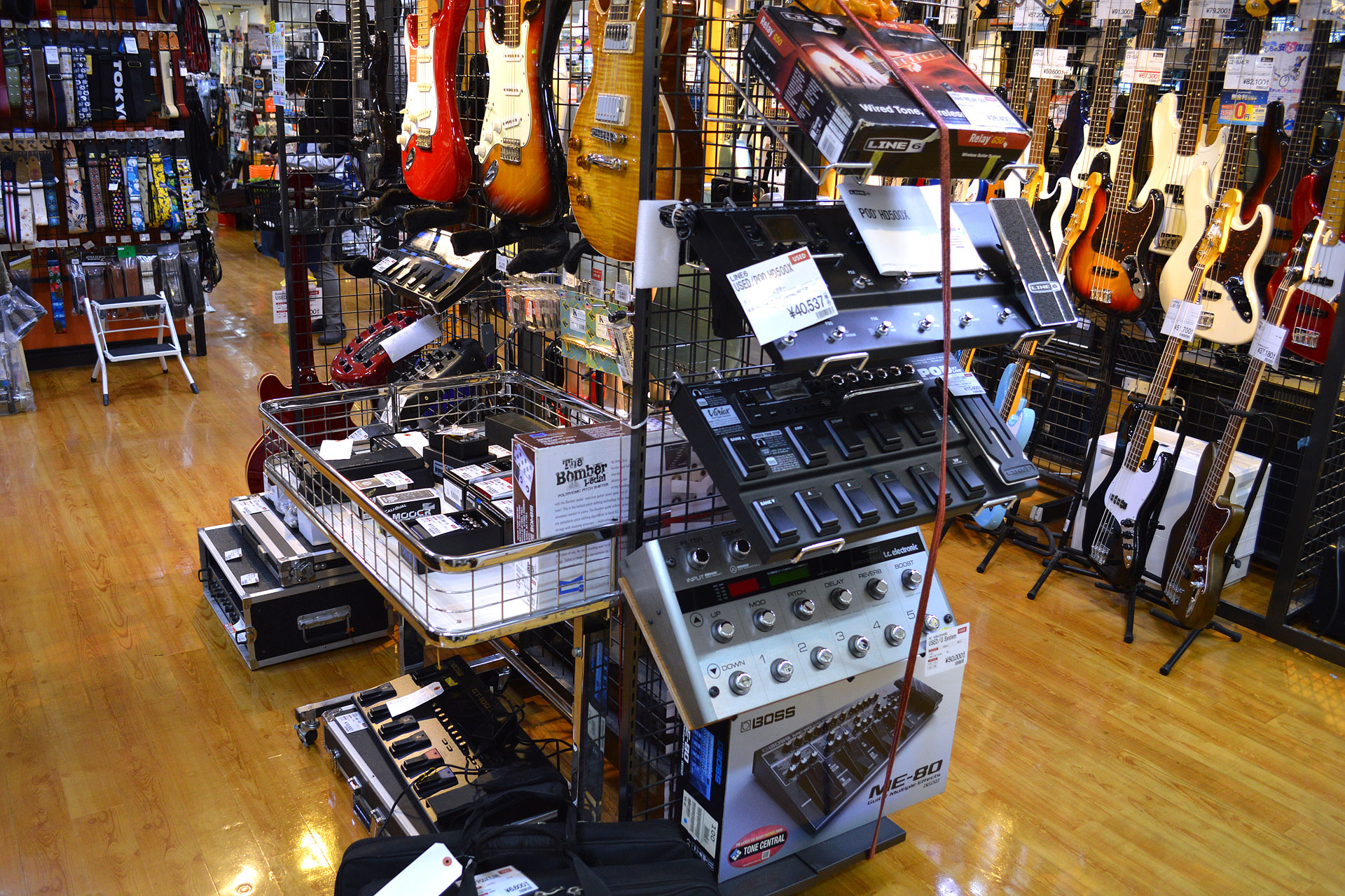 ===Top=== [http://www.digimart.net/shop/5052/::title=] [https://guitarsele.com/ec/Facet?6_real_store=114::title=] *神戸三宮センター街 三宮オーパ5階の当店から、オススメ商品の情報をWe […]