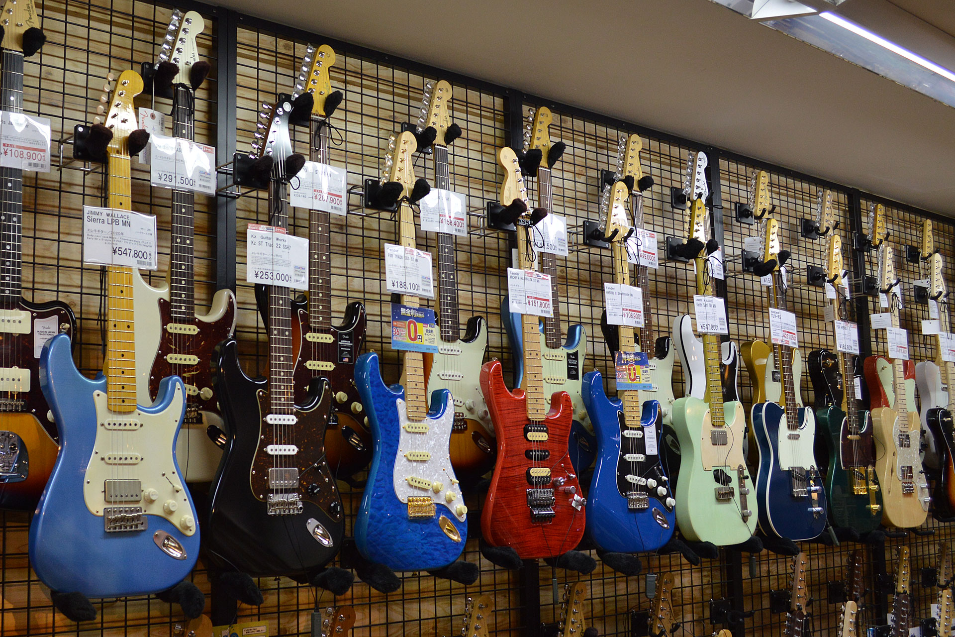 Fender旗艦店/公式オンラインショップ限定製品＞『FENDER