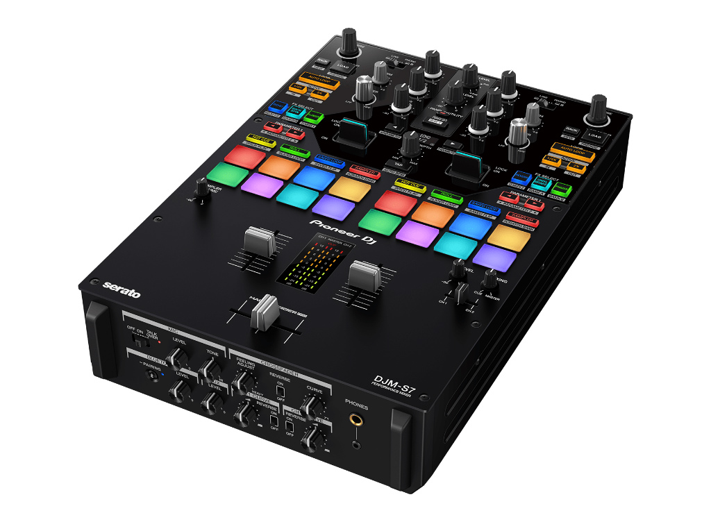 Serato DJ Pro対応バトル向けDJミキサーPioneer DJ DJM-S7