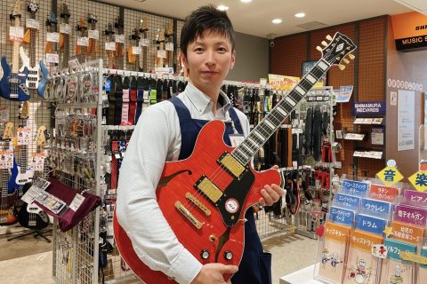 スタッフ写真 店長 宮本 康紀