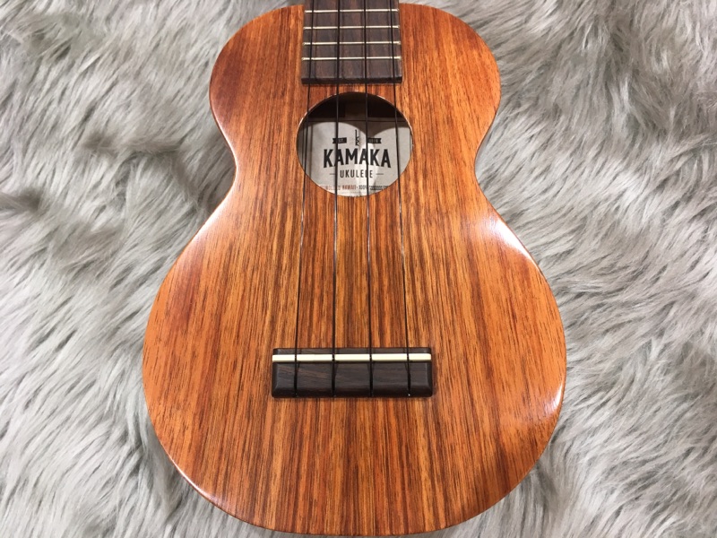 【10％OFF】 入荷情報】KAMAKA直筆サイン入りウクレレ、待望の入荷！｜島村 ミュージシャン