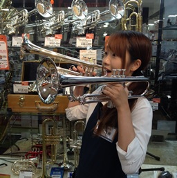 インスタに載せたい 可愛いマルチグリスが入荷しました 島村楽器 郡山アティ店