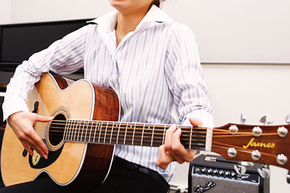【音楽教室】生徒様にインタビュー！～アコースティックギター教室編①～