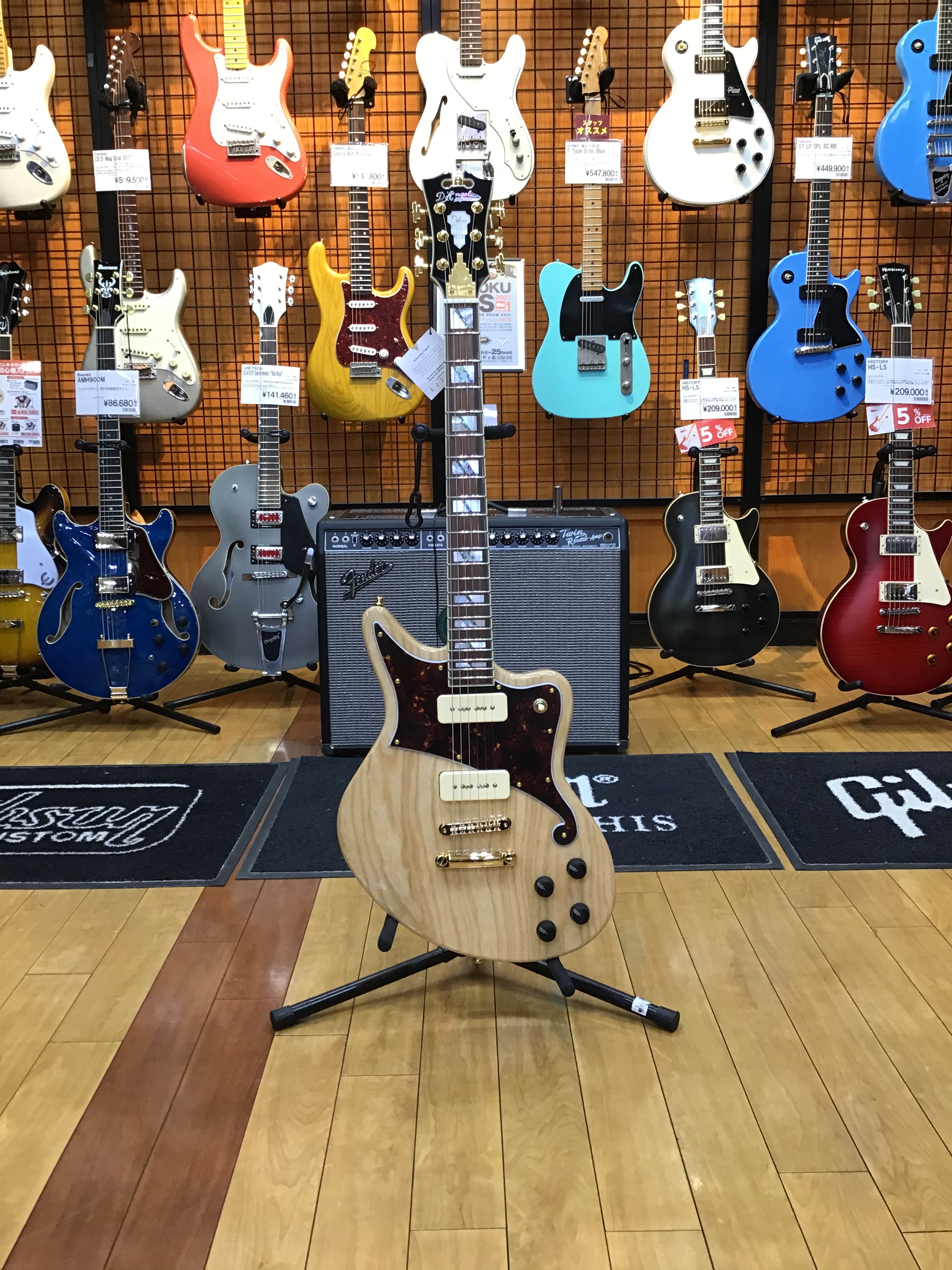 【エレキギター】今週の担当オススメ品の紹介！D’Angelico Deluxe Bedford Swamp Ash P-90s