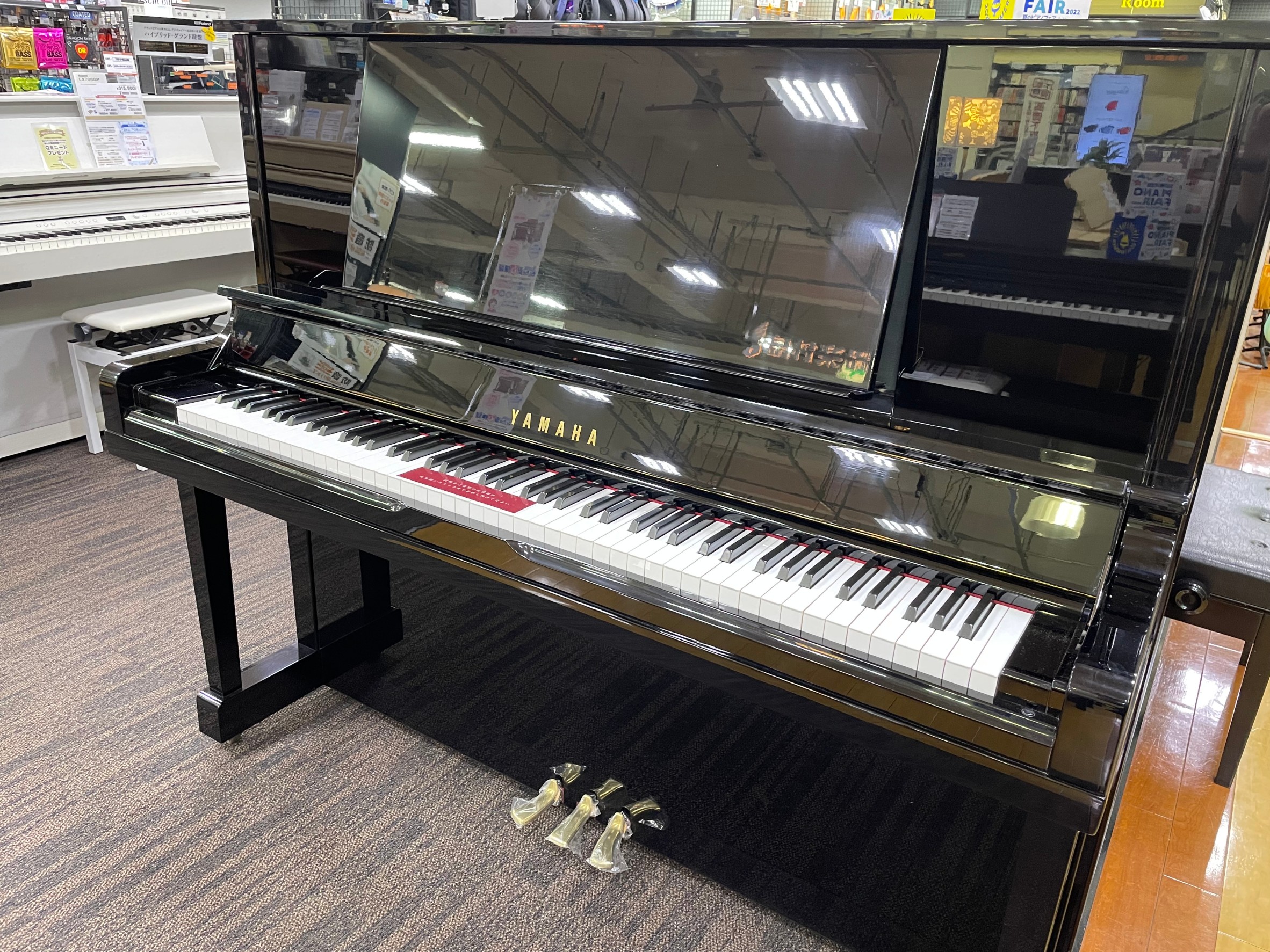 アップライトピアノ(YAMAHA)UX30BL