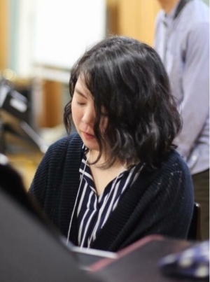 CONTENTS早川　恵梨子(はやかわ　えりこ）先生　プロフィールコース概要先生へインタビューしてみました♪スタッフから見た先生の魅力お問合せ早川　恵梨子(はやかわ　えりこ）先生　プロフィール 開講曜日：金・日 幼少よりクラシックを習い、大学よりジャズを始める。日大のジャズ研究会出身。在学中よりジャ [&hellip;]