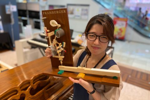 スタッフ写真 ピアノアドバイザー、音楽教室アドバイザー 緒方