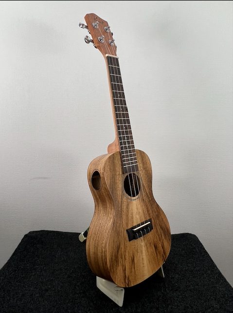 中国製のウクレレブランド「Kai Ukulele」のテナーモデルです。サイドホールがあり、自分自身のプレイを堪能できます。 |*ブランド|*商品型名|*販売価格]](税込)| |Kai Ukulele|KTI-30|[!￥17,765!]| [!!ご購入希望もしくはお問い合わせの方はこちら!!] [ […]