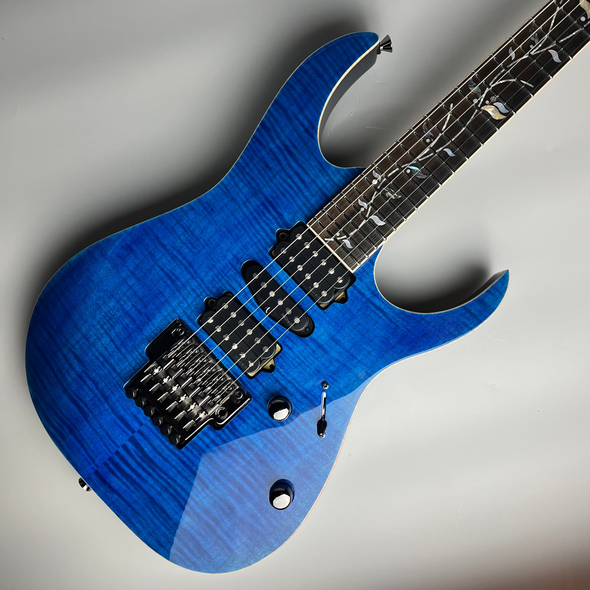 IbanezRG8570　Royal Blue Sapphire