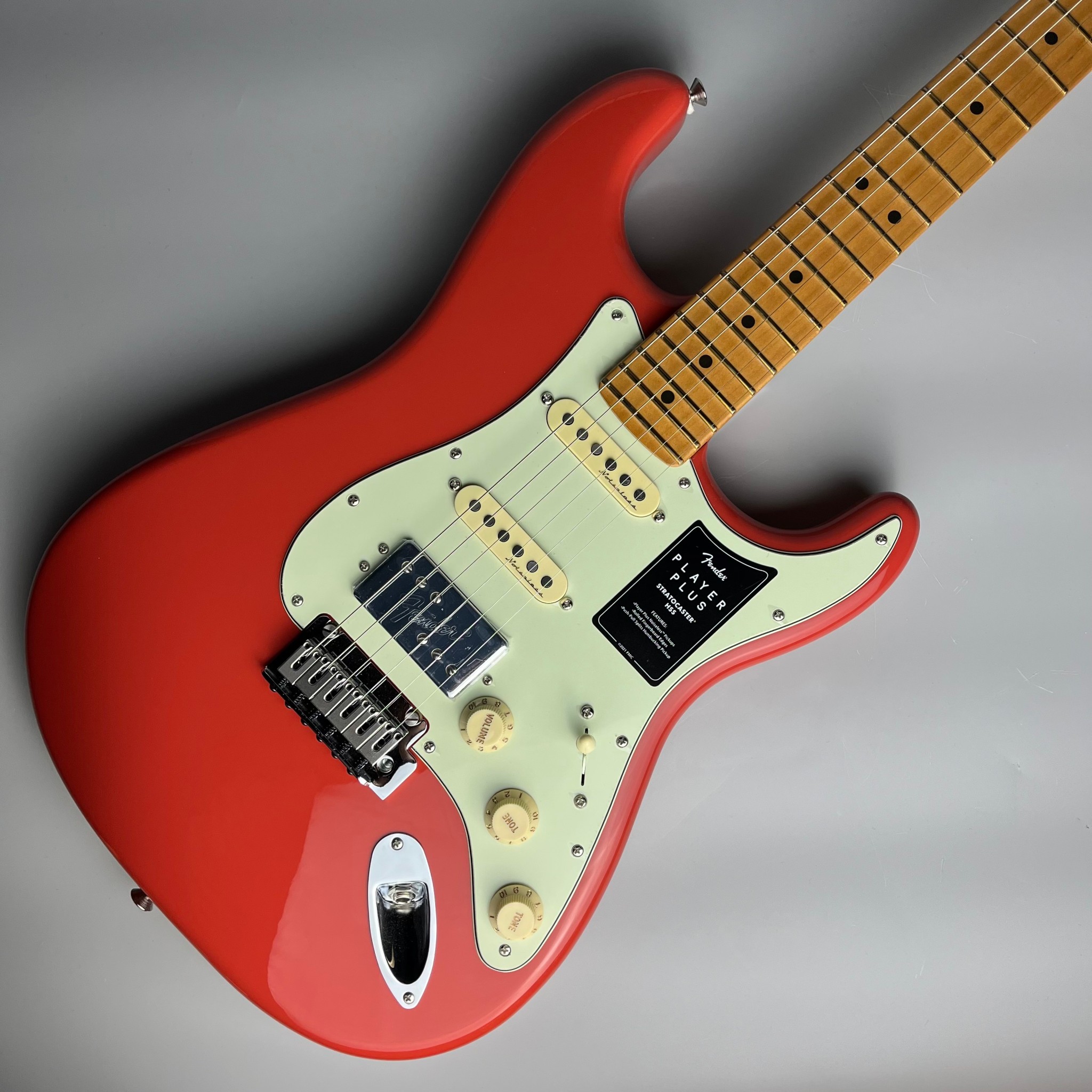 FENDERPlayer Plus Stratocaster HSS Fiesta Red