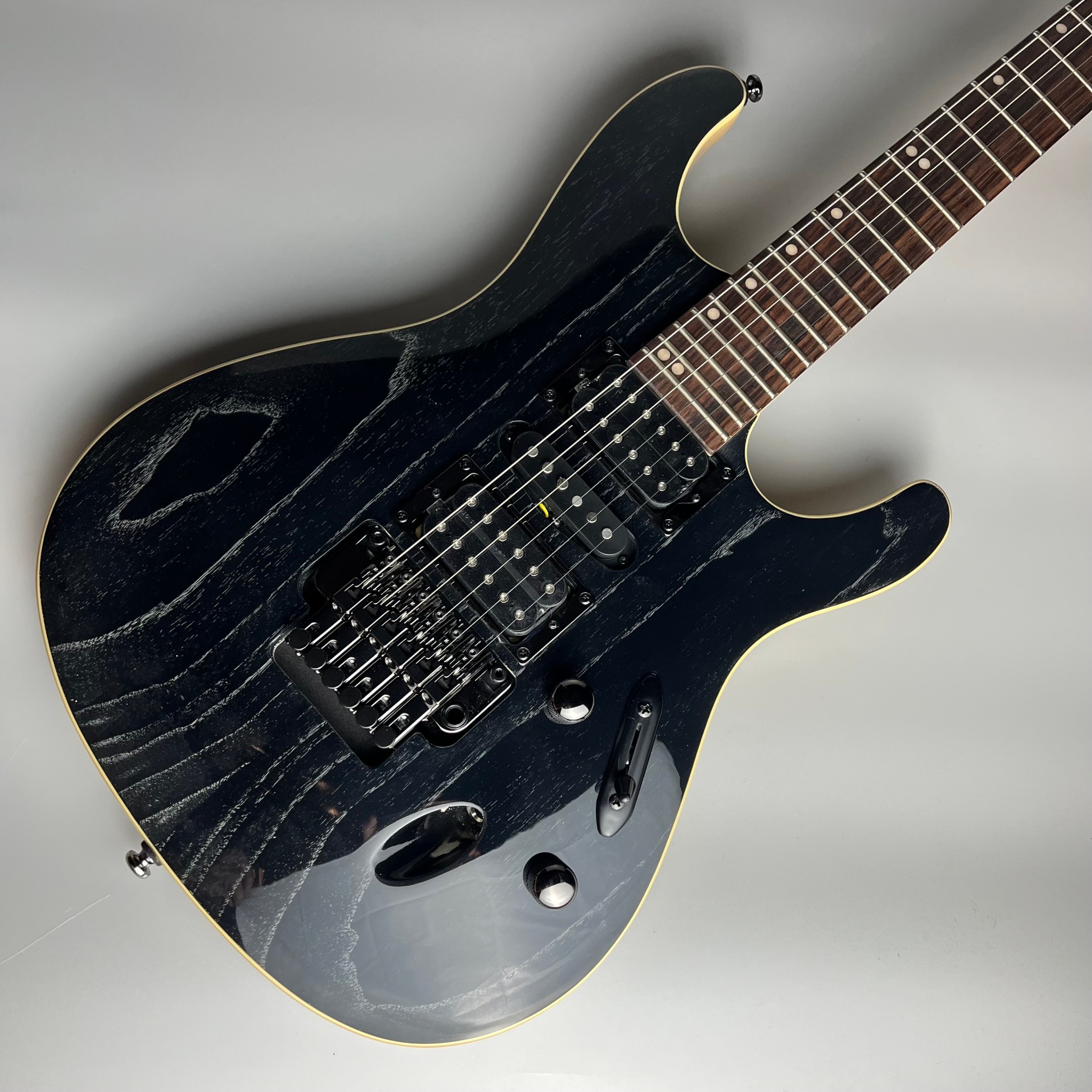 IbanezS570AH