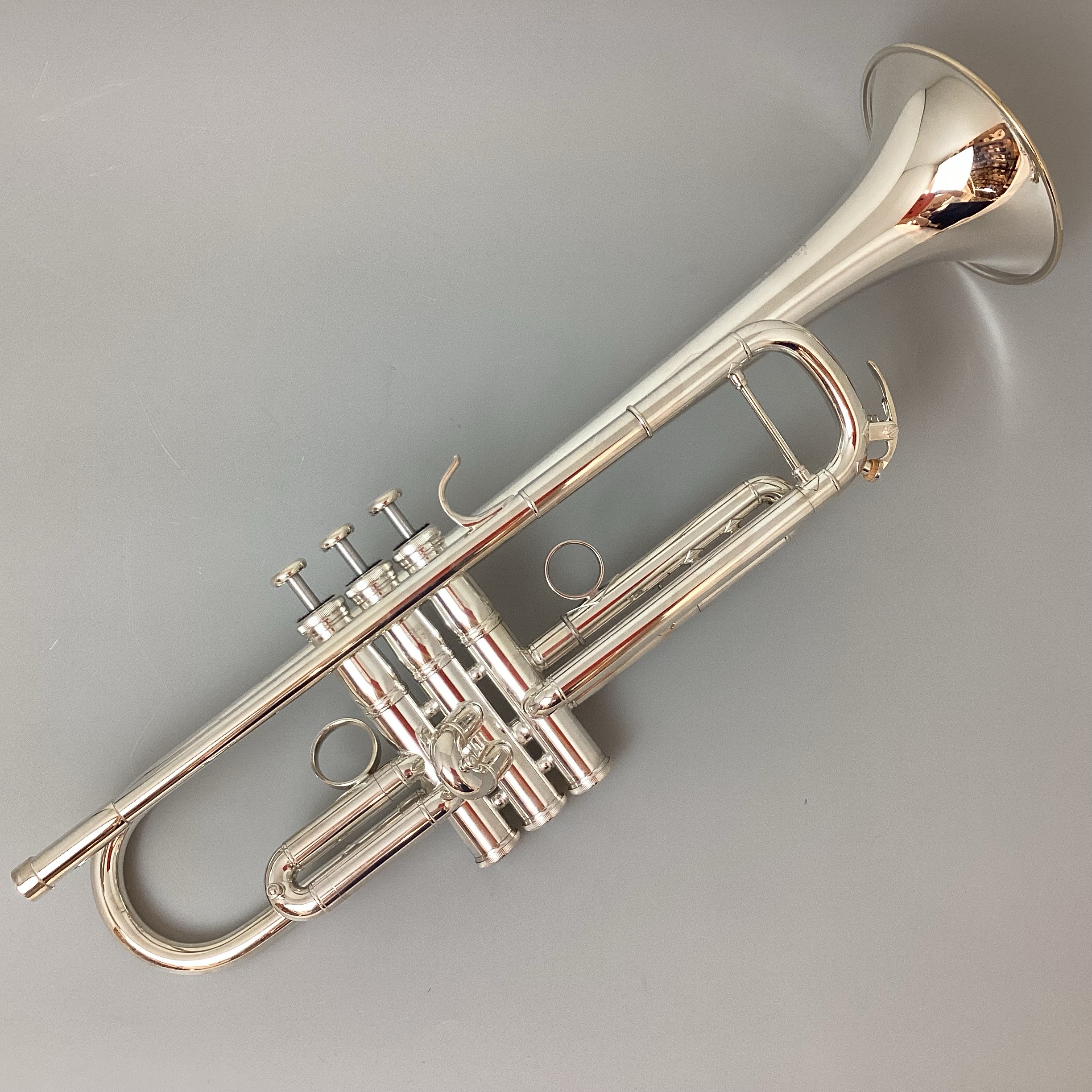 YAMAHA　YTR-8335RS