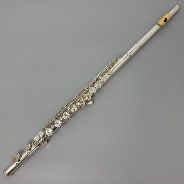 YAMAHA<br />
YFL-412LSE