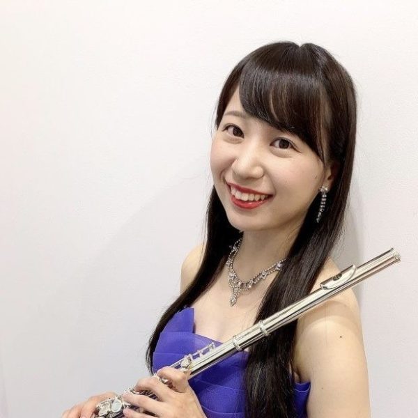 <安武 美貴>