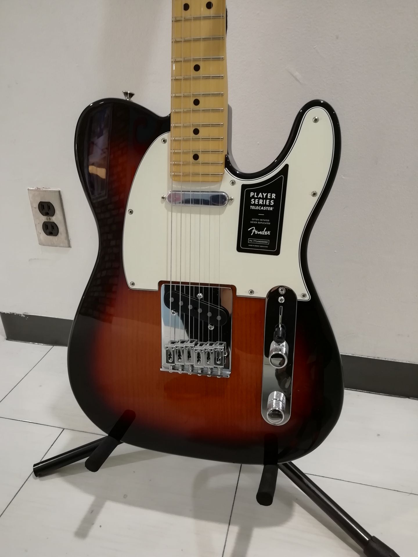 【エレキギター入荷】Fender Player Telecaster