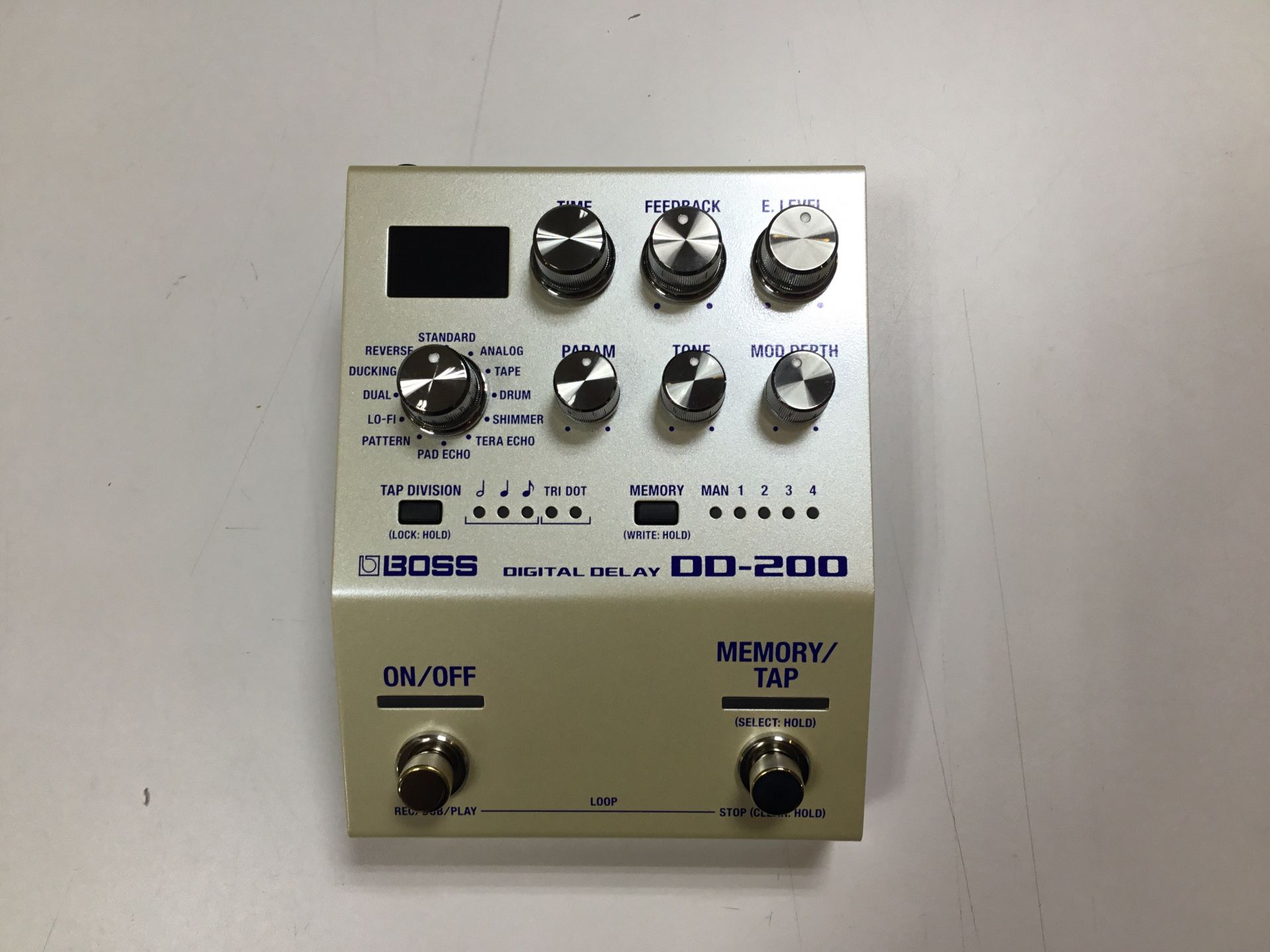 BOSS/DD-200　入荷致しました。