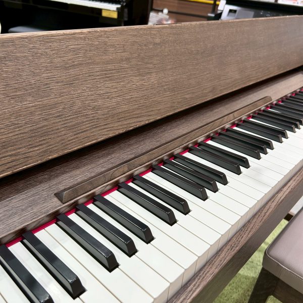 ふたの部分が譜面置きに！