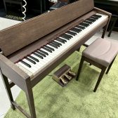 【ローランド+かりもく家具】電子ピアノ：角きよら(KF-25)がココサ店にも入荷しました！