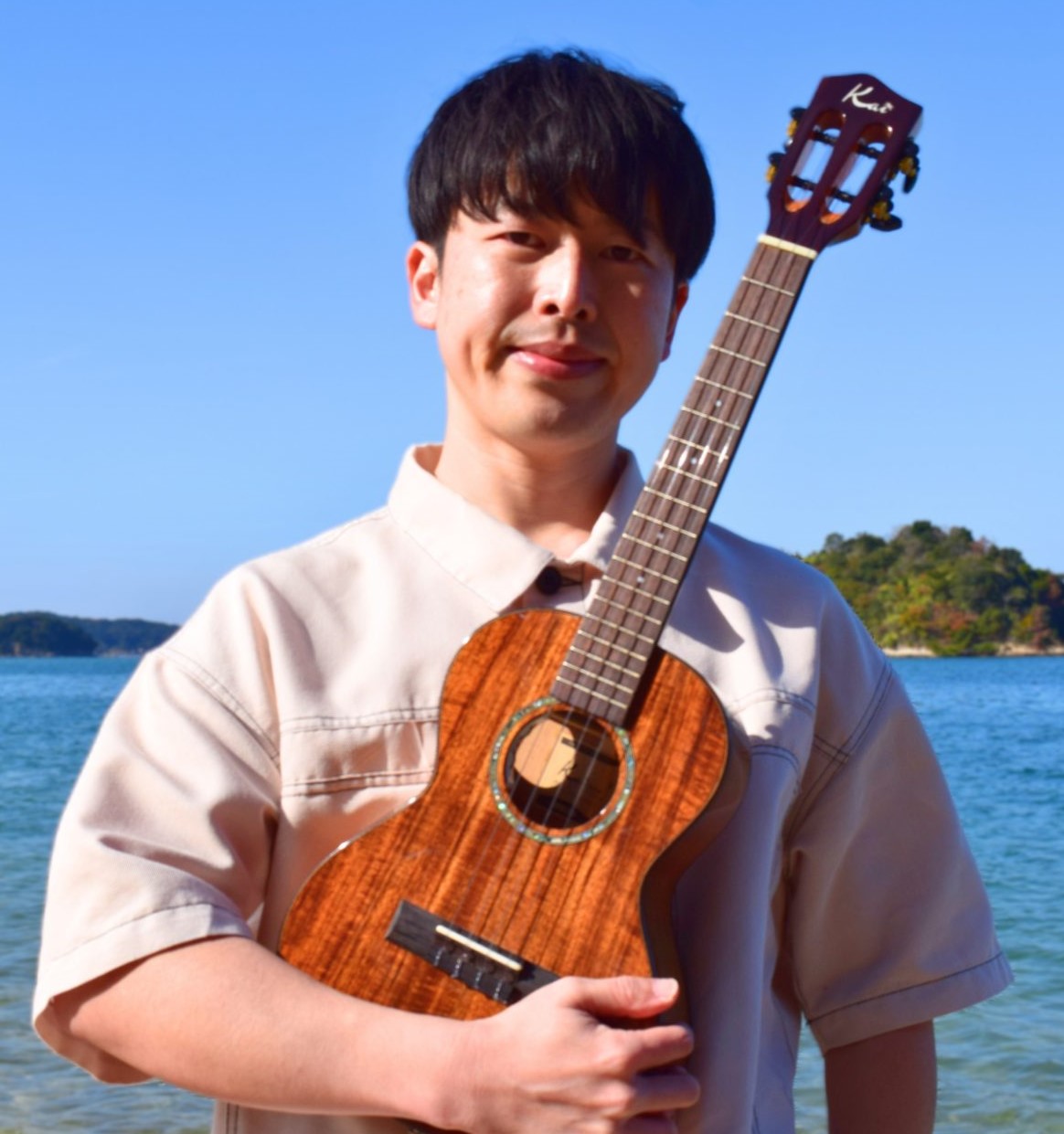 CONTENTS講師：江口 祥吾（えぐち しょうご）システム・料金入会手続き体験レッスン楽しさの秘密・当店が選ばれる理由を大公開！音楽をもっと楽しみたい方へお問い合わせ講師：江口 祥吾（えぐち しょうご） システム・料金 入会手続き 体験レッスン ■個人レッスン/1回30分・グループレッスン/1名～ [&hellip;]