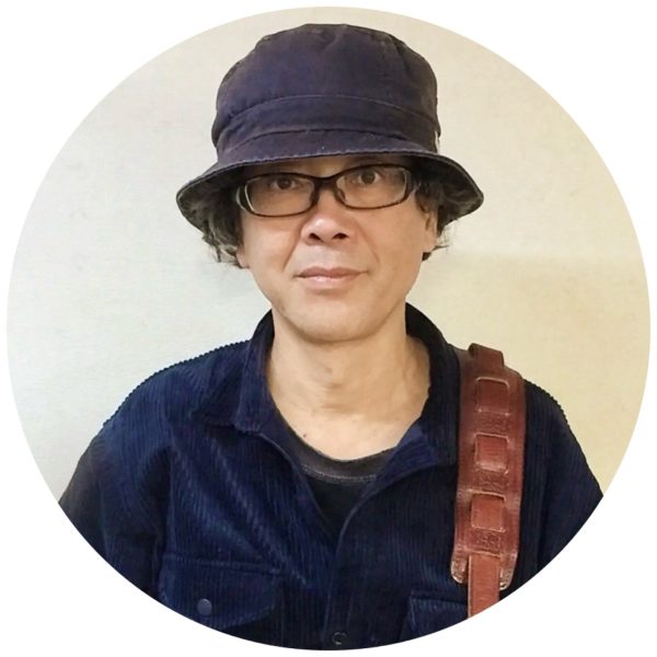ギター科・ギター弾き語り科・ウクレレ科・ヴォーカル科<br />
柴田 英次（しばた えいじ）