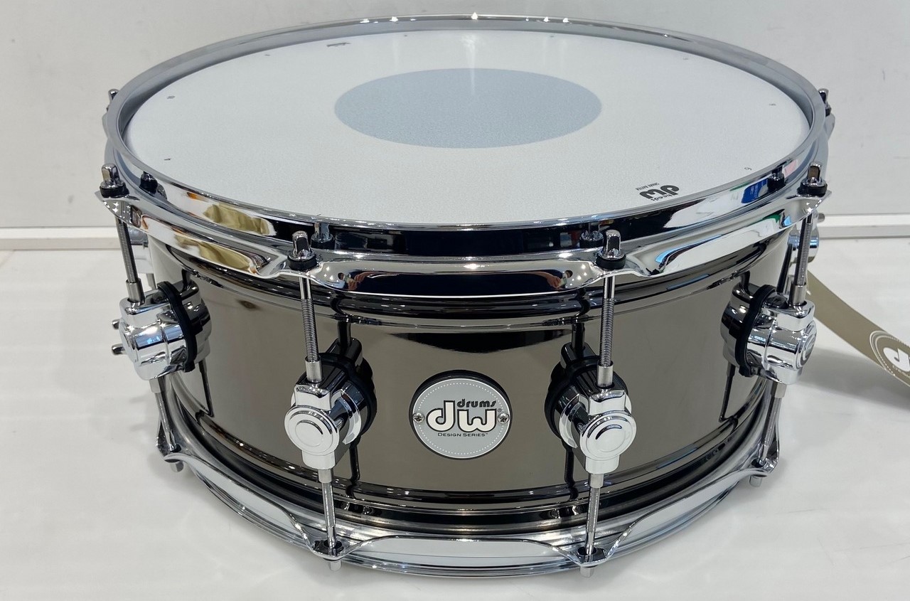 DW (Drum Workshop)