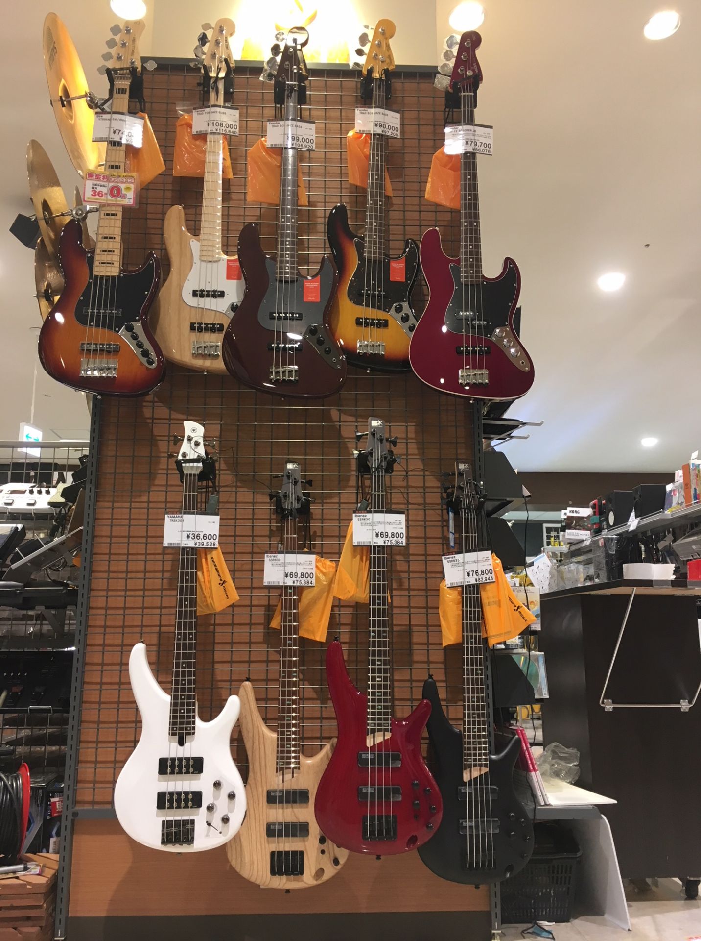 【エレキベース】Fenderジャズベース　続々新入荷！！！