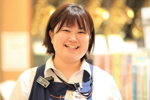 スタッフ写真 管楽器 濱元