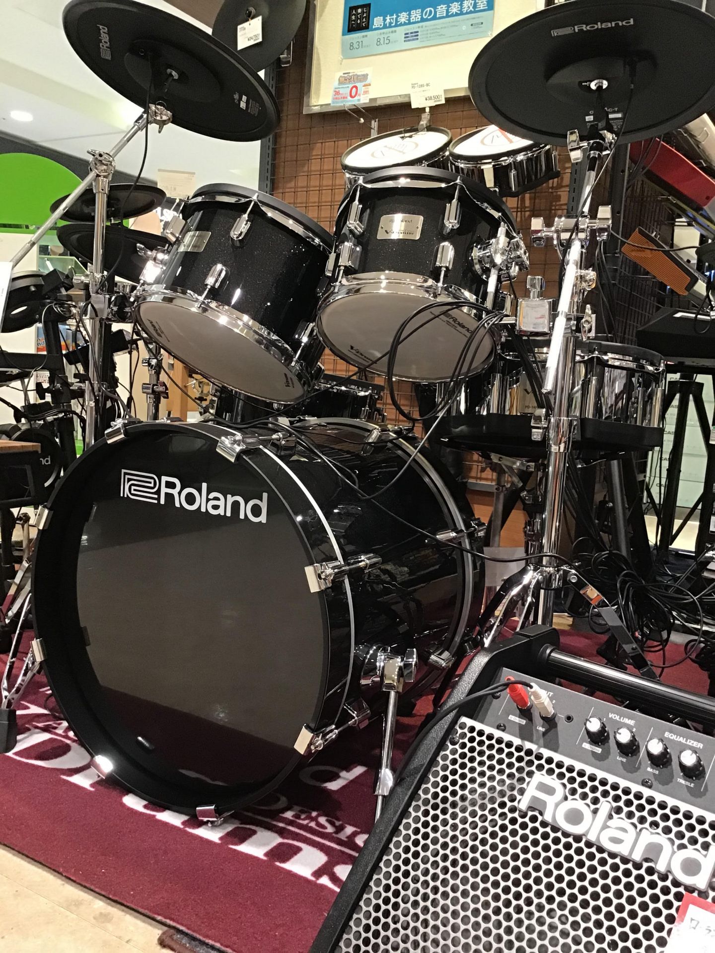 ===z=== [https://twitter.com/shima_kurashiki::title=] *Roland最新機種、イオンモール倉敷店で先行展示しています！ *待望のVADシリーズ最高峰を是非お試しあれ！！ **VAD506 |*メーカー名|*型名|*販売価格(税込)|*発売予定日| […]