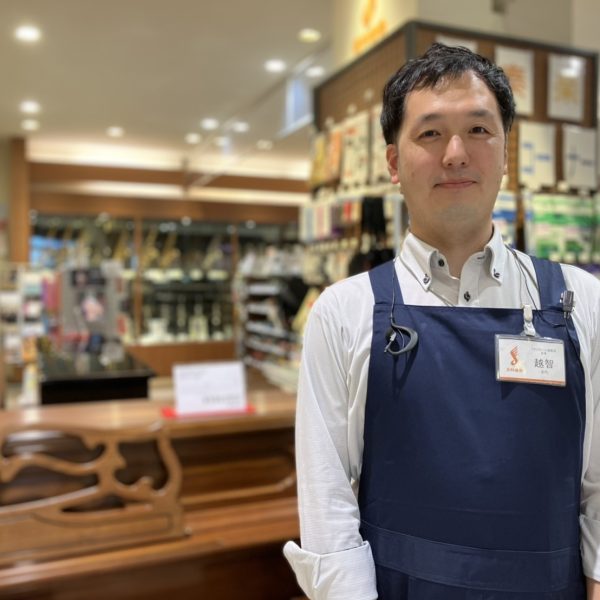 店長/ピアノアドバイザー　越智<br />
（倉敷店）