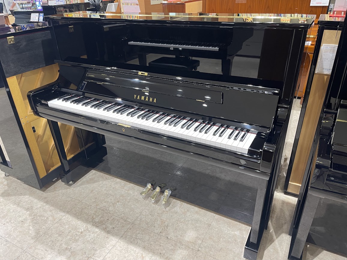 アップライトピアノYAMAHA　YUS1