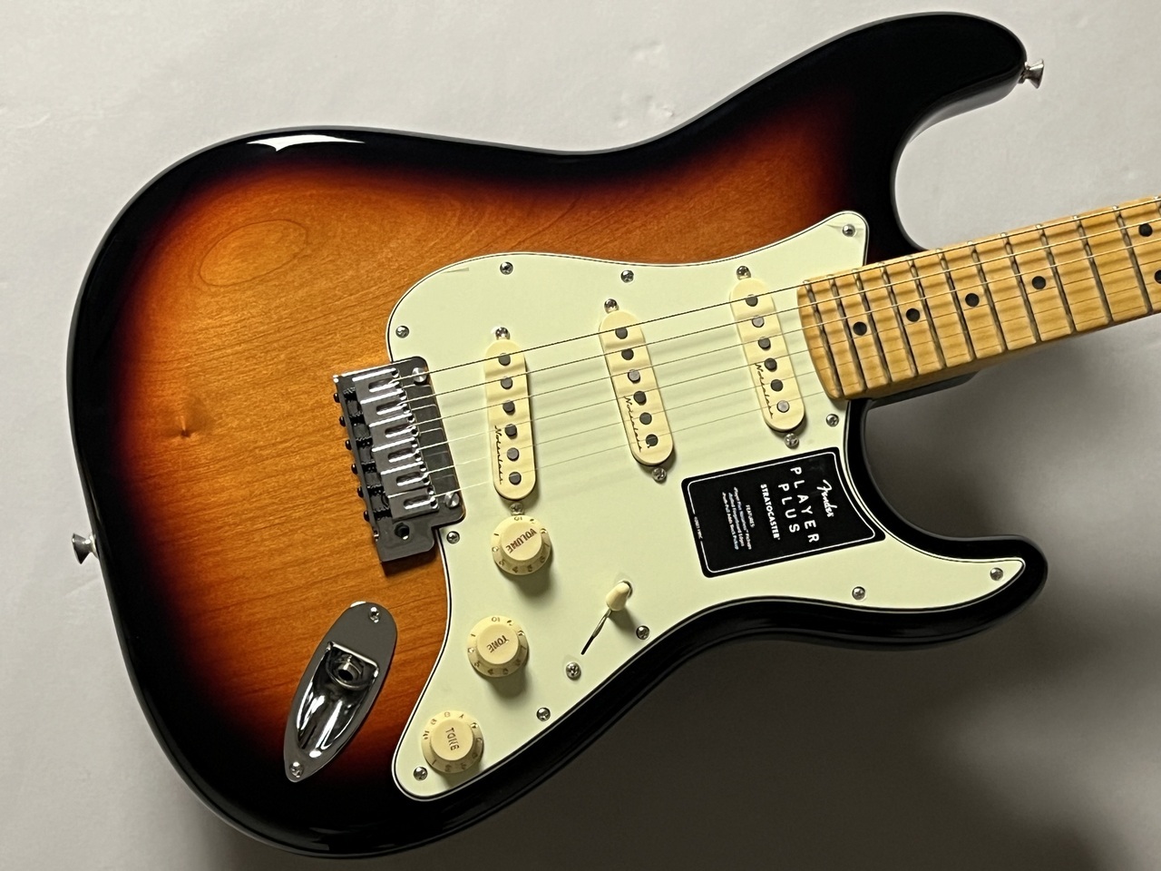 FenderPlayer Plus Stratocaster Maple Fingerboard