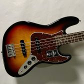 Fender　American Professional II Jazz Bass 3-Color Sunburst