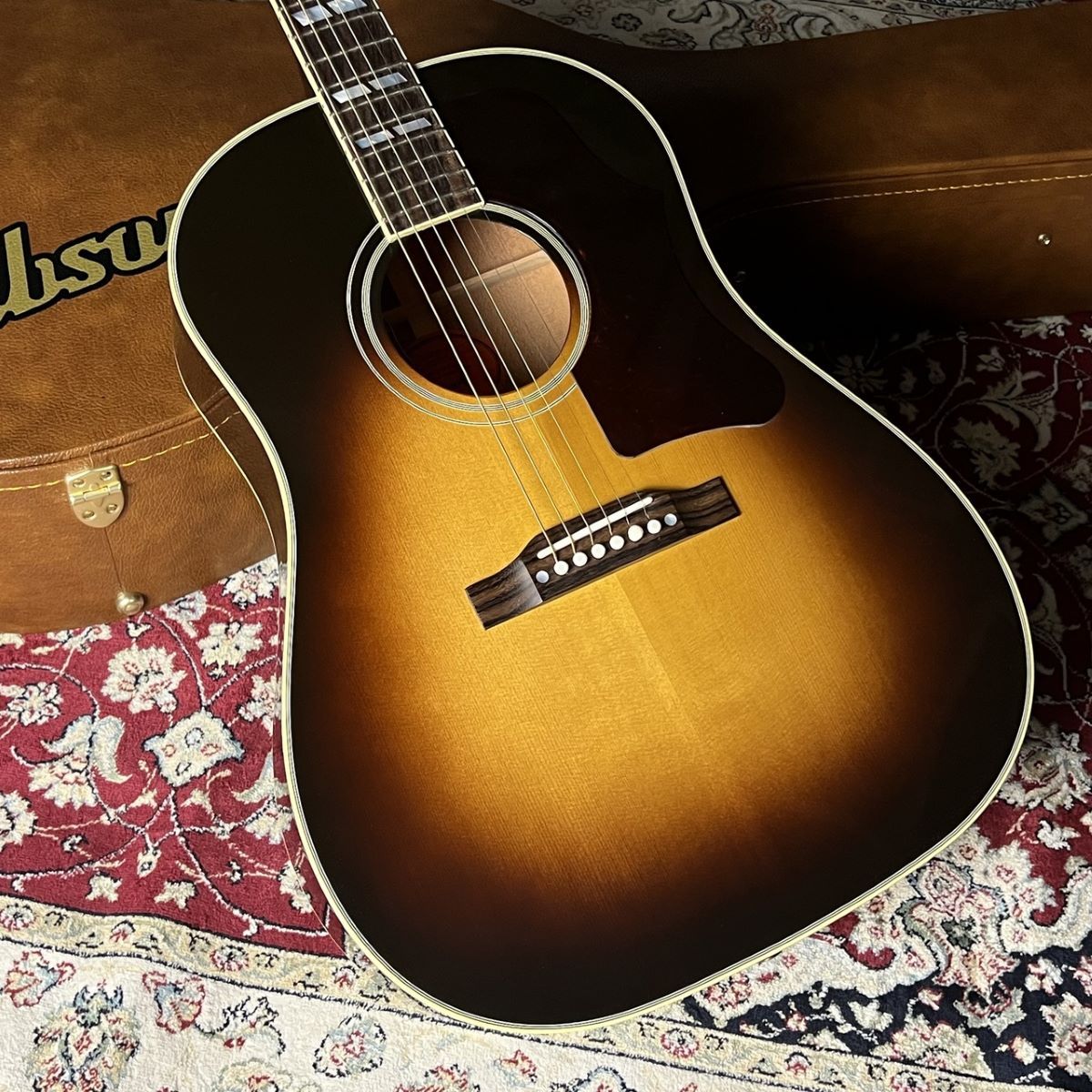GibsonSouthern Jumbo Original【Vintage Sunburst】
