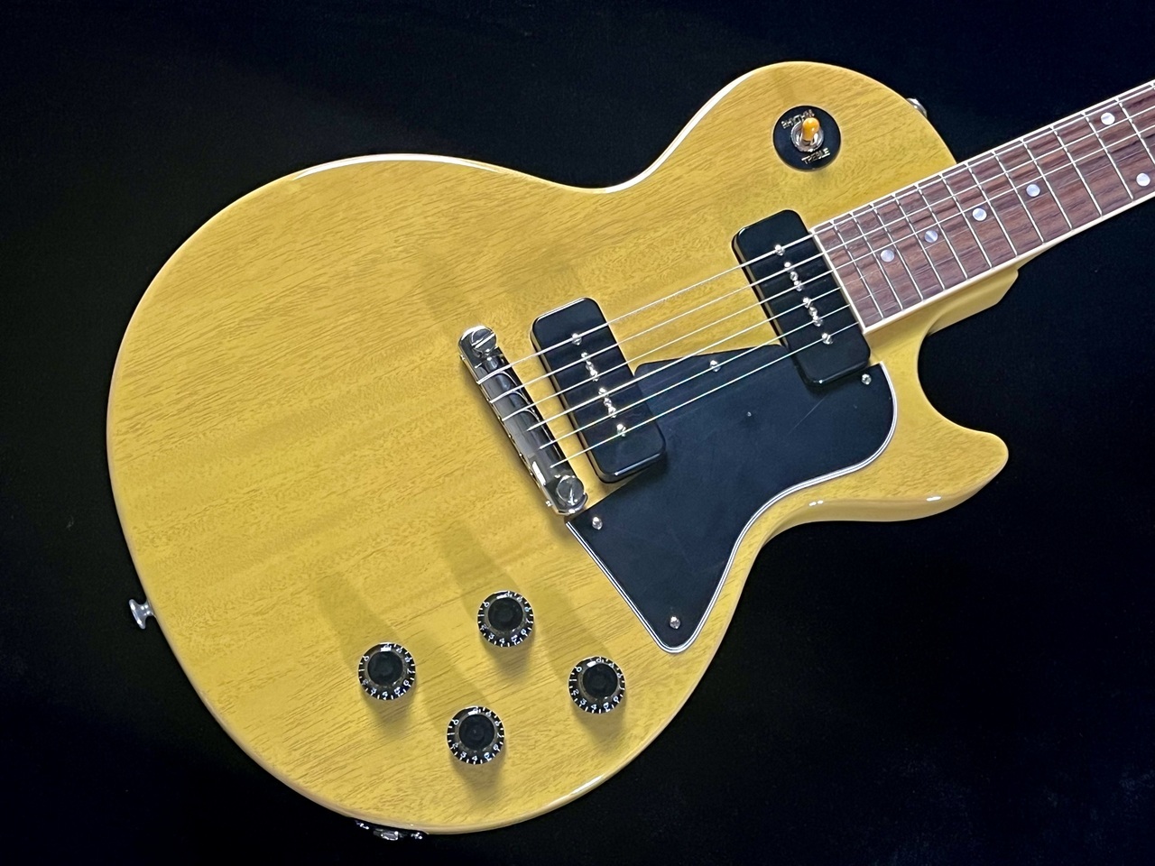 CONTENTS久々の入荷Special！音楽をもっと楽しみたい方は音楽教室がオススメ♪体験レッスンスケジュールはこちらから♪お問い合わせ久々の入荷Special！ 音楽をもっと楽しみたい方は音楽教室がオススメ♪ 体験レッスンスケジュールはこちらから♪ お問い合わせ