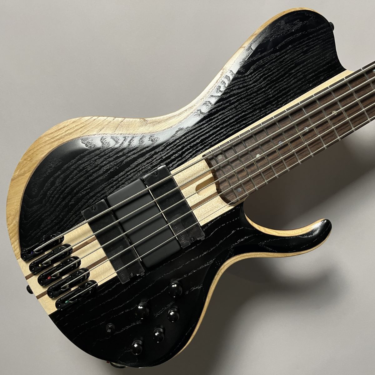 IbanezIbanez BTB865SC Weathered Black Low Gloss【シングルカット】【スルーネック】
