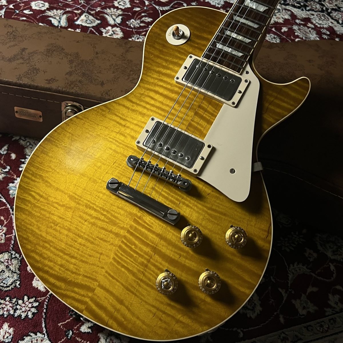 Gibson Custom Shop Hand Selected 1958 Les Paul Standard Reissue VOS Primary Burst