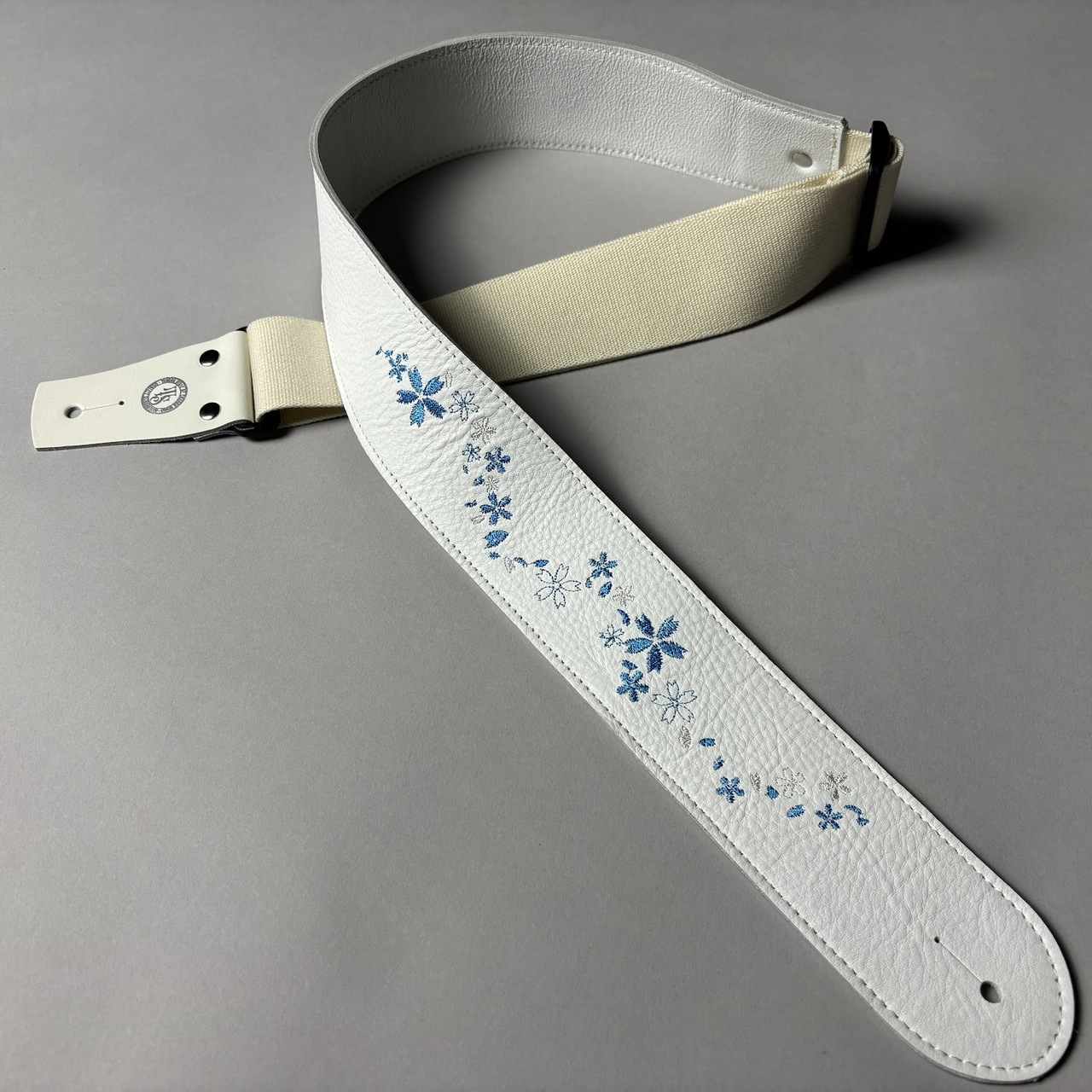 Tender StrapL-Slide Strap【雪桜刺繍】White/White