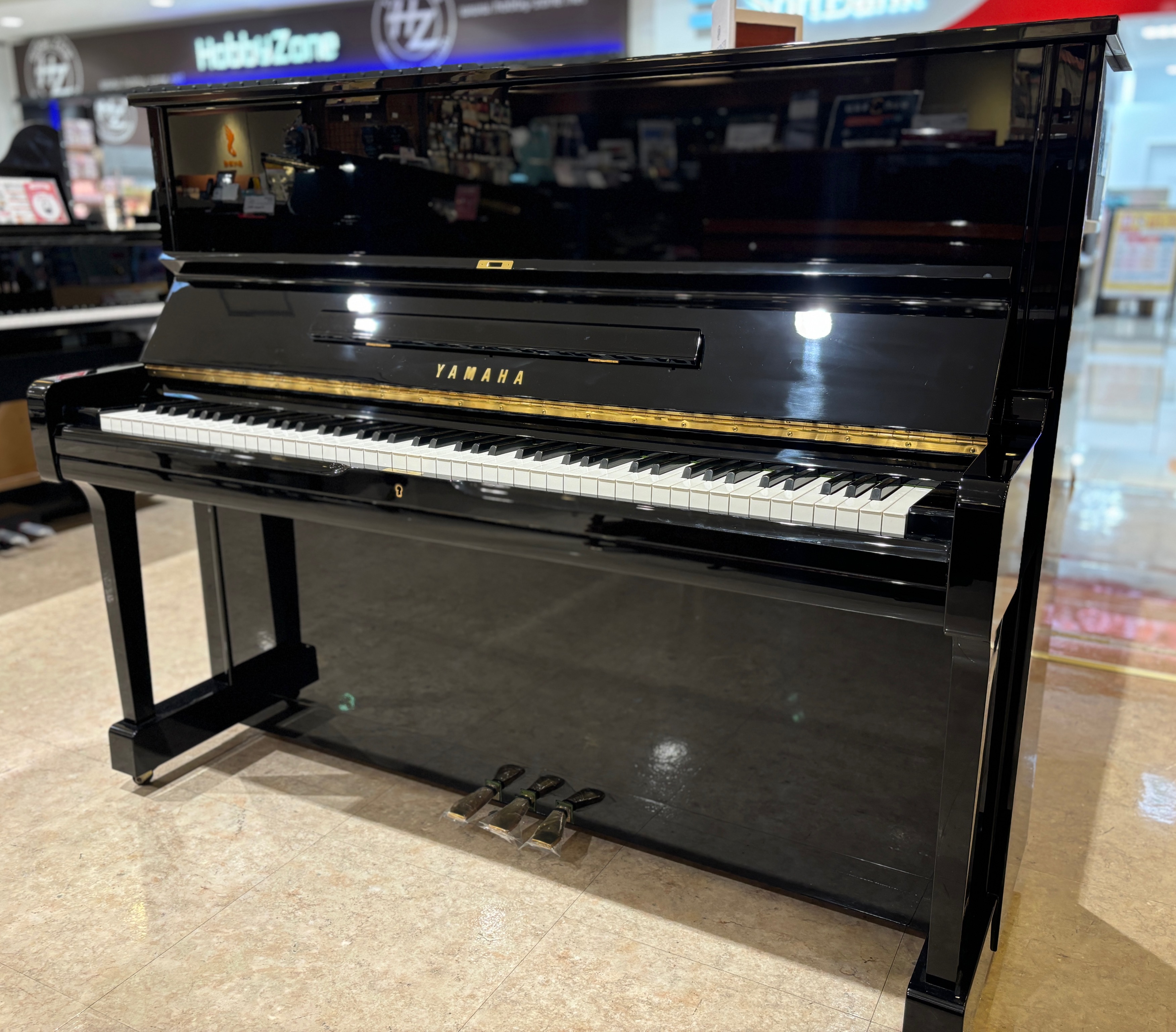 【NEW】中古アップライトピアノYAMAHA　U1A（1986年製）