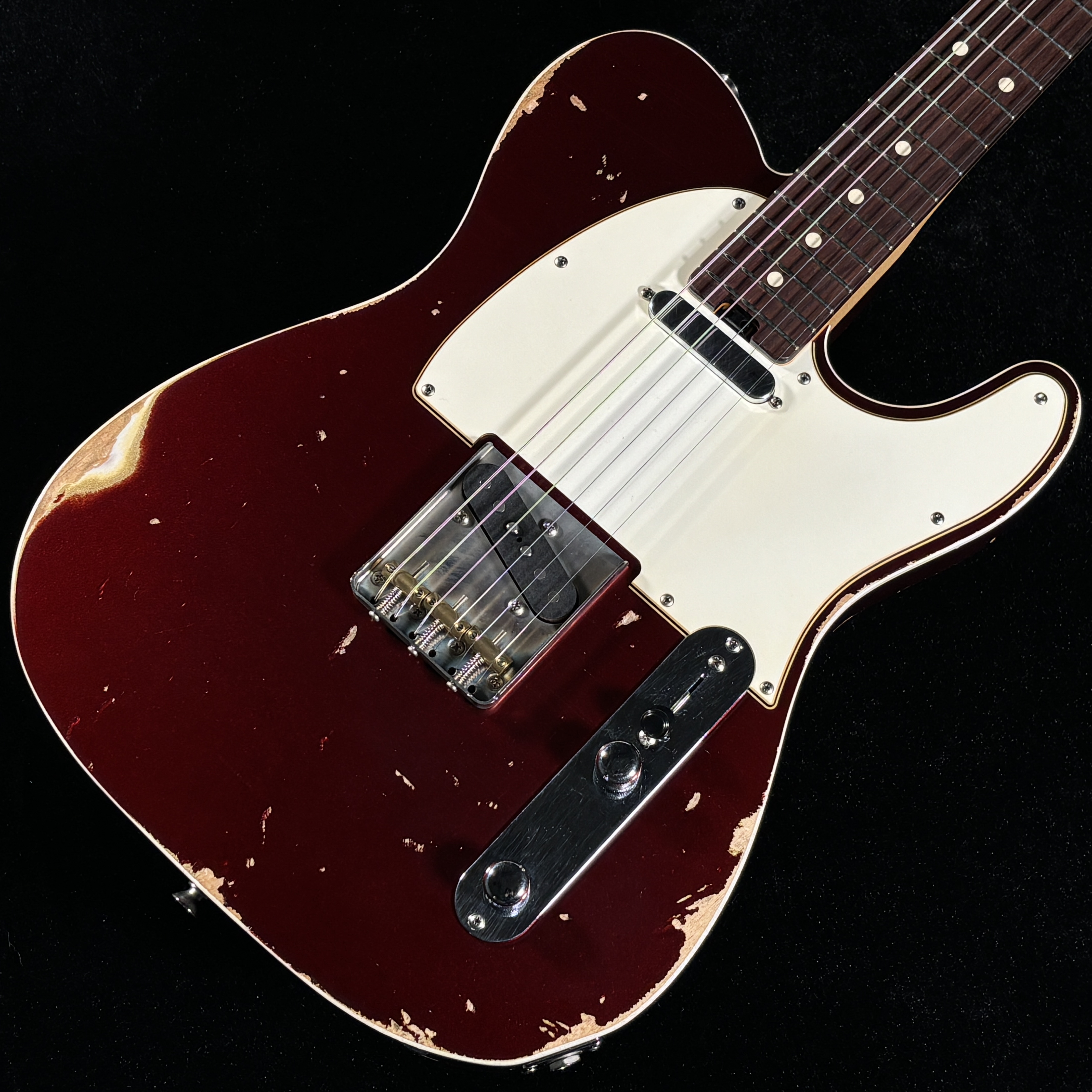 HISTORYHTL-Premium Multi-Layered White/Dark Cherry Red